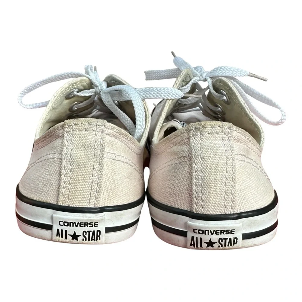Converse Chuck Taylor All Star Low Top Sneakers Women's 7 Pink Canvas‎ Classic